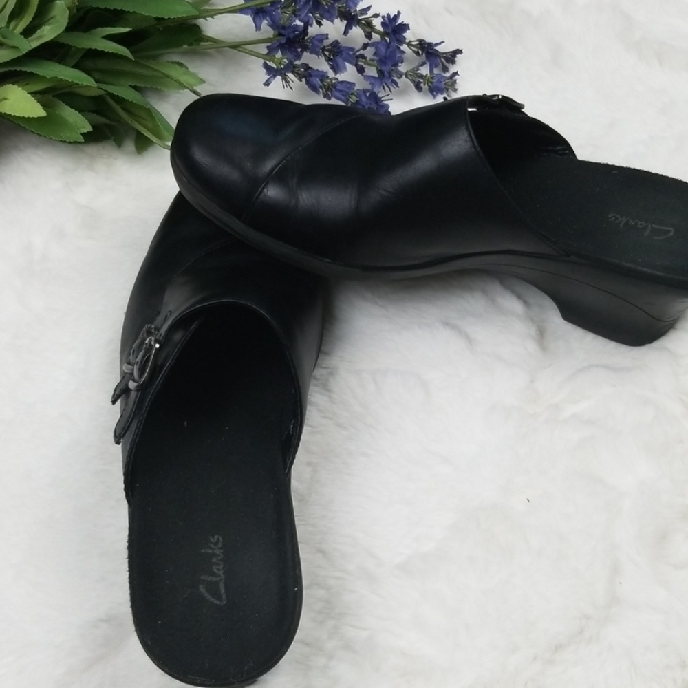 Clark's Black Slide On Clogs